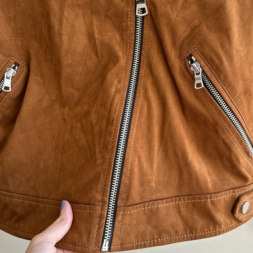 LOFT Tan Leather Jacket with Silver Accents - Picture 9 of 16